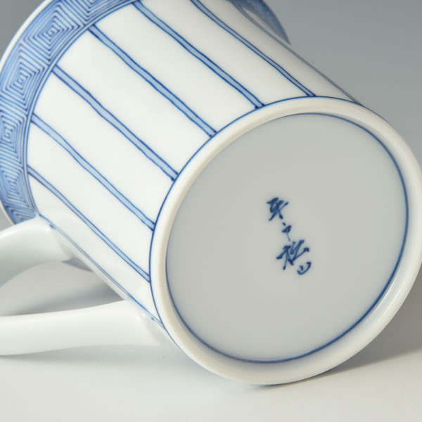 HIRADO TOKUSA RAIMON MESHIWAN SMALL (Bowl with the Horsetail & the Geometric design) Mikawachi ware
