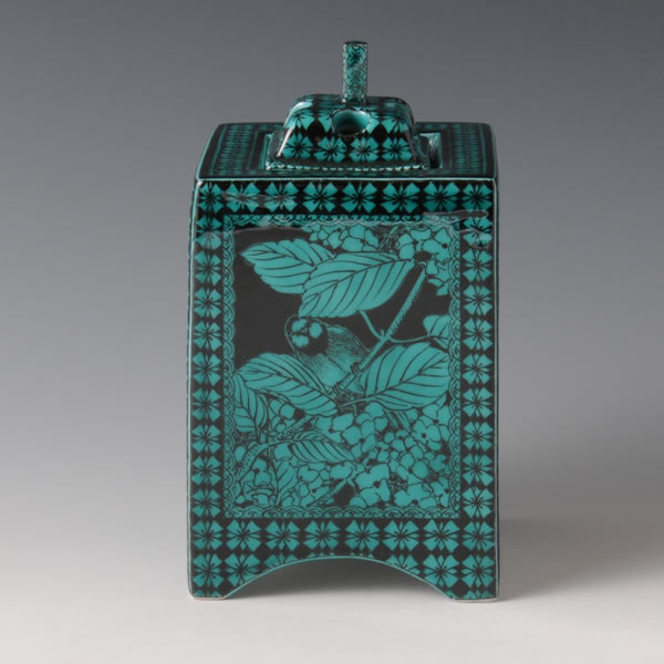 RYOKUSAI KACHOMON KORO (Incense Burner with Flowers & Birds design with Green decoration) Kutani ware