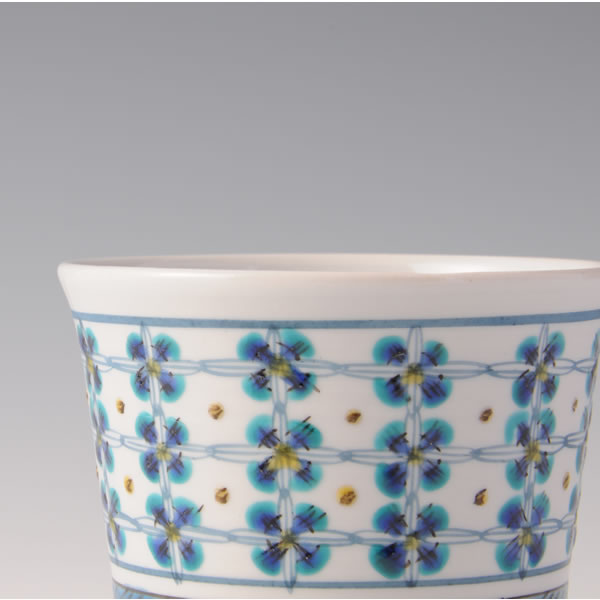 UTSUWA HANAKOMON (Bowl with a series of Petals pattern) Kutani ware