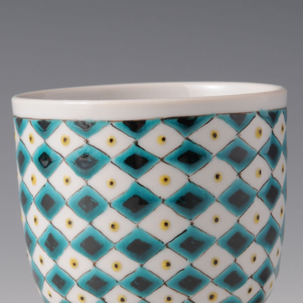 YUNOMI HISHIMON (Teacup with Diamond design)