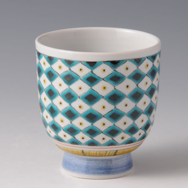 YUNOMI HISHIMON (Teacup with Diamond design)