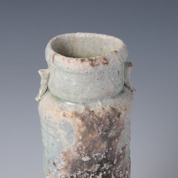 KARATSU HAIKABURI HANAIRE (Flower Vase with Natural Ash glaze) Karatsu ware