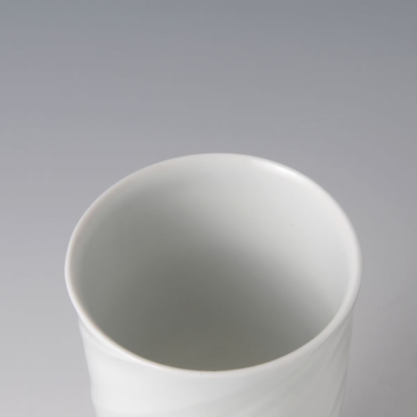 SEIHAKUJI TAKAHAI (White Porcelain Sake Cup with Pale Blue glaze A) Kyoto ware