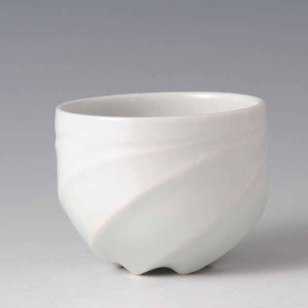 SEIHAKUJI GUINOMI  (White Porcelain Sake Cup with Pale Blue glaze D) Kyoto ware