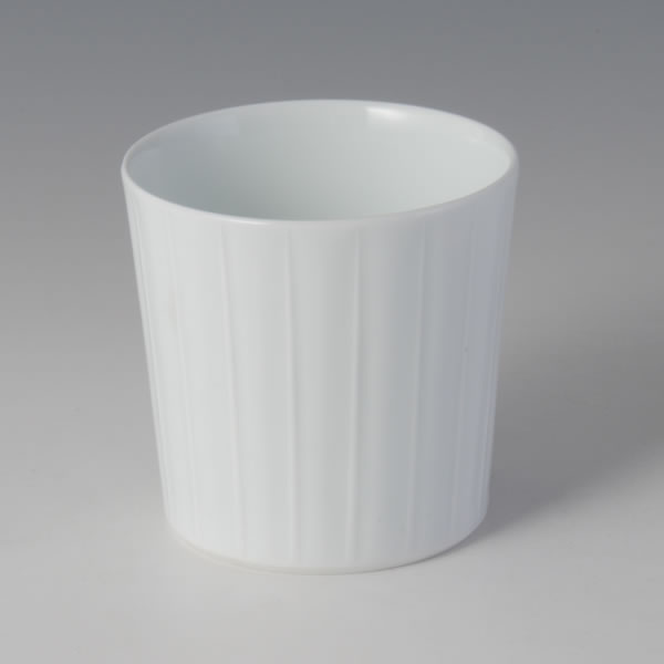 白磁線彫フリーカップ
