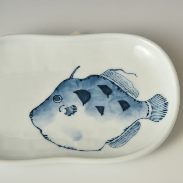 魚紋　ひさご焼皿（かわはぎ）